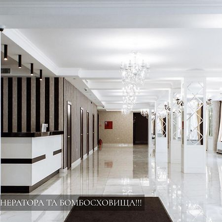 Congress Hotel Verhovina Petropavlovskaya Borshchagovka エクステリア 写真