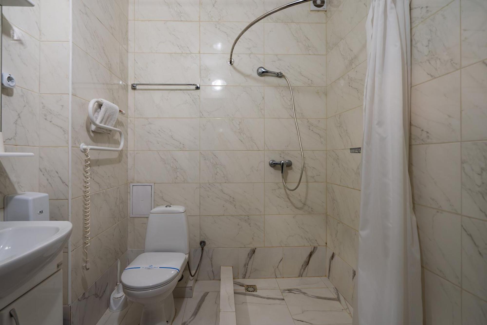 Congress Hotel Verhovina Petropavlovskaya Borshchagovka エクステリア 写真