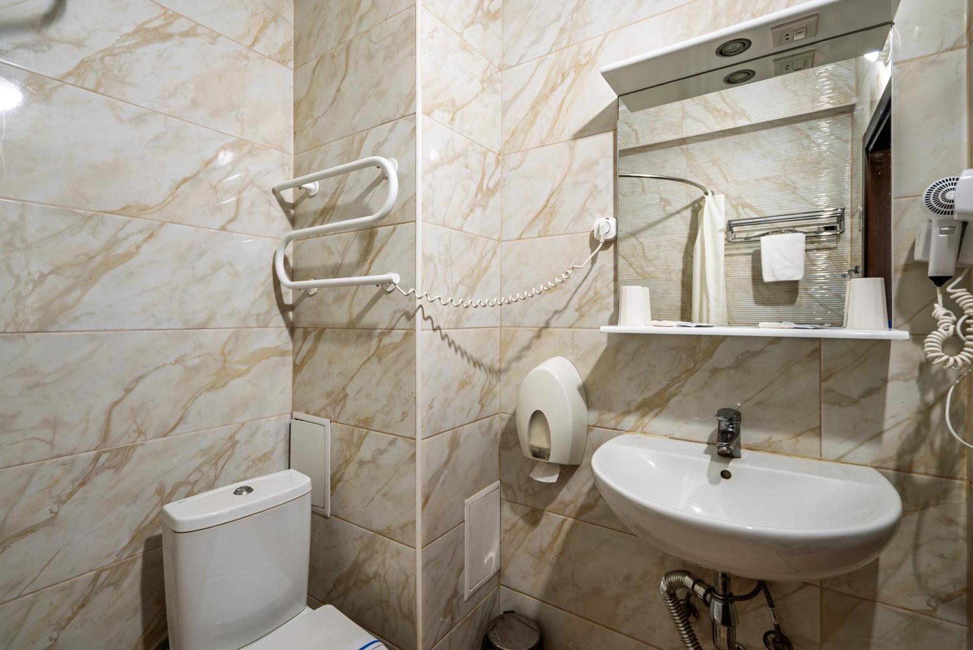 Congress Hotel Verhovina Petropavlovskaya Borshchagovka エクステリア 写真