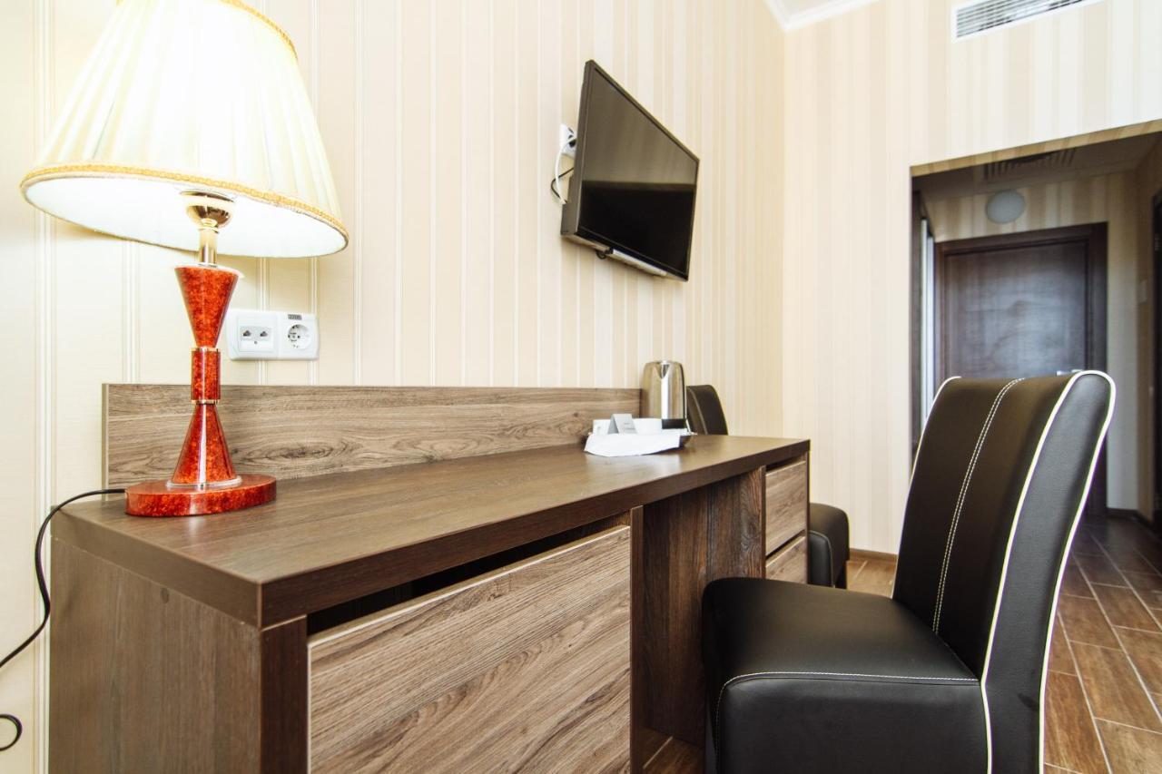Congress Hotel Verhovina Petropavlovskaya Borshchagovka エクステリア 写真